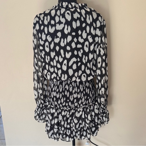 TCEC Josie Leopard Black and White Print Mini Dress size Medium - Picture 2 of 8
